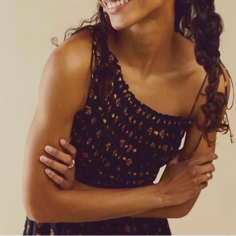 Free People cute asymmetrical
